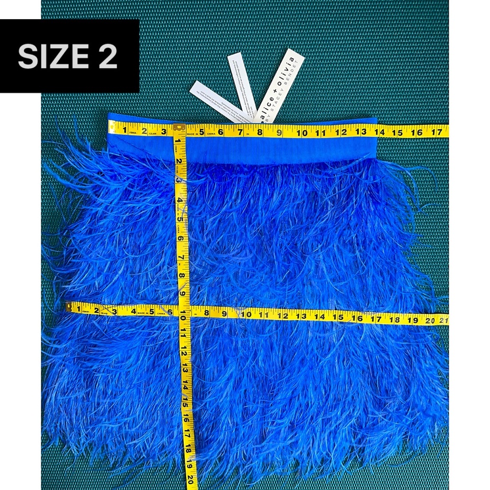 Alice + Olivia Cina Blue Ostrich Feather Mini Skirt - Picture 12 of 17